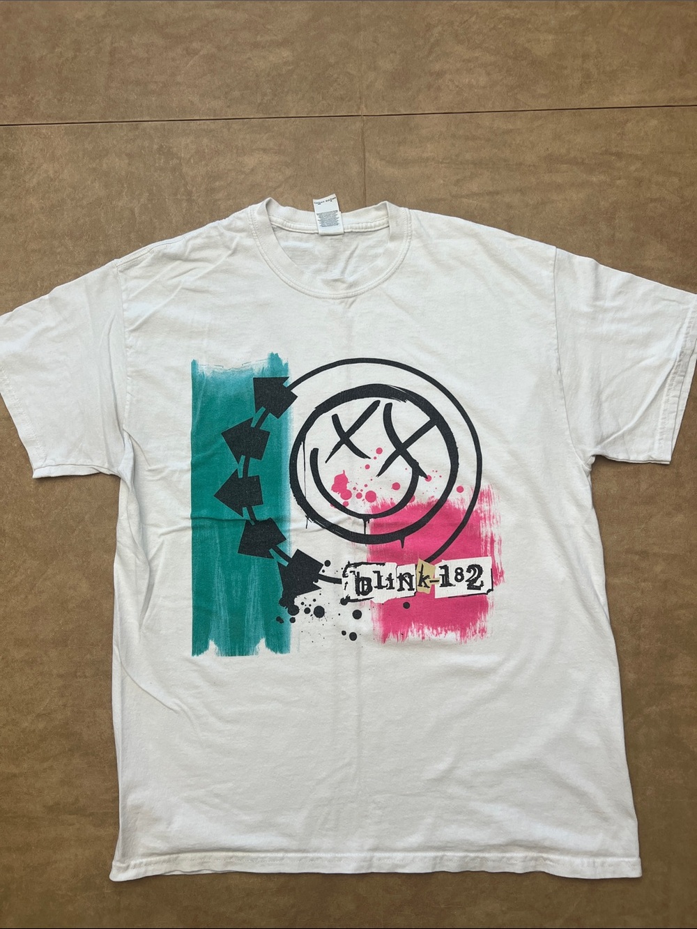 blink-182 Self Titled Album Logo T-Shirt Men’s Large White